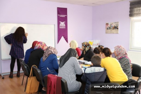 Mardin’de Bin 74 Kadına Okuma Yazma Öğrendi