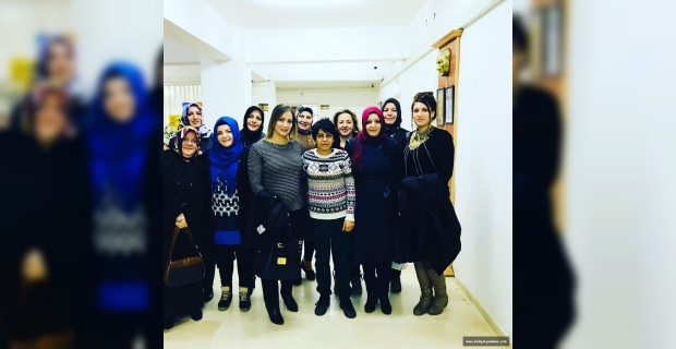 Elif Urazin, 5 Aralık Kadın Hakları Günü Kutladı