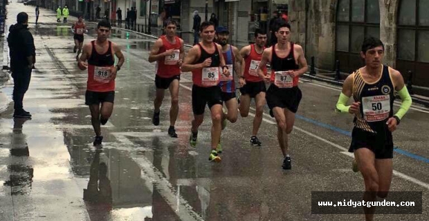 Büyükşehir Belediyesi Atletizm Takımından Gururlandıran Başarı