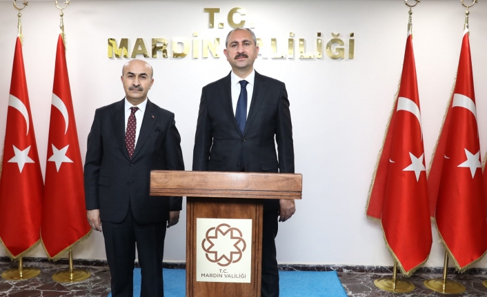 Adalet Bakanı Abdülhamit Gül’den Valiliğe Ziyaret