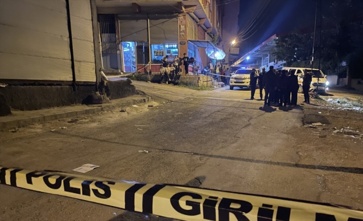 Gaziantep'te silahlı kavgaya karıştığı belirlenen 2 zanlı tutuklandı