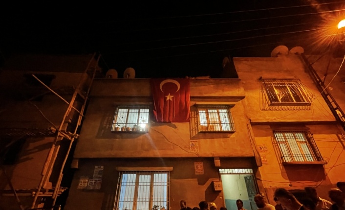 Piyade Uzman Onbaşı Mehmet Ali Çap'ın Gaziantep'teki ailesine şehadet haberi verildi