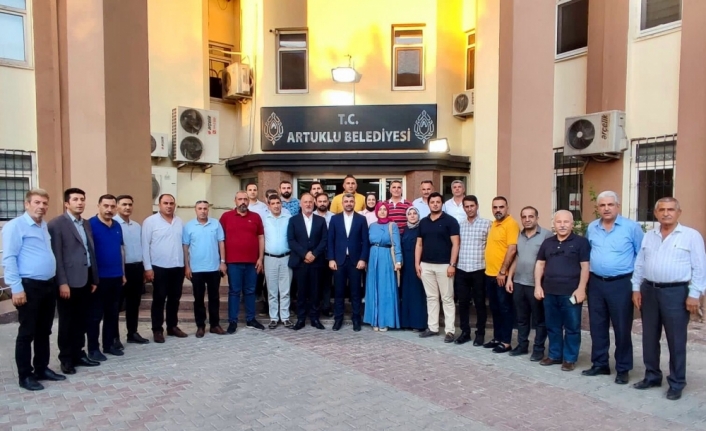 AK Parti Mardin İl Başkanı Kılıç'tan Artuklu Belediye Başkanı Tatlıdede'ye ziyaret