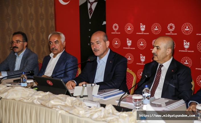 İçişleri Bakanı Soylu, Mardin ve Diyarbakır Güvenlik Toplantısı'na katıldı