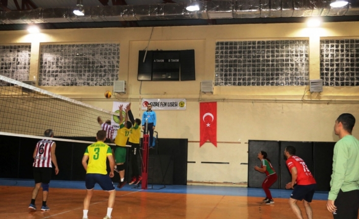 Cizre'de voleybol turnuvası sona erdi