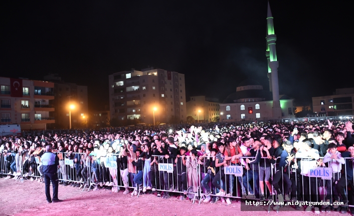 Nusaybin'de gençlik konseri düzenlendi