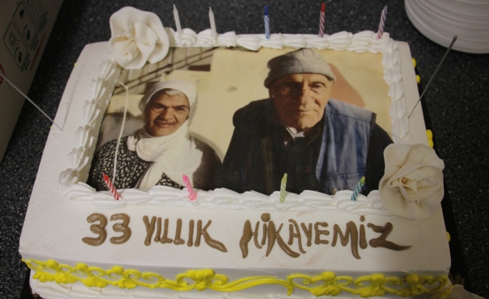 Kilis'te yaşlı çiftin resmi nikahları 33 yıl sonra kıyıldı