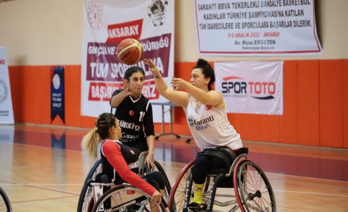 Tekerlekli Sandalye Basketbol Kadınlar Türkiye Şampiyonası'nda birincilik Ege'nin oldu