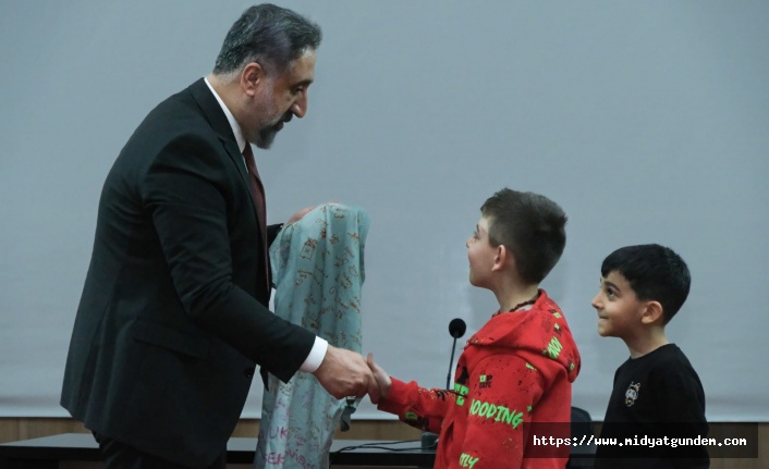 Depremzede Çocuklardan Mardin Artuklu Üniversitesine Anlamlı Teşekkür