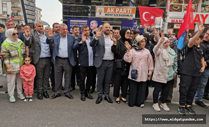 AK Parti'den Midyat’ta Gövde Gösterisi