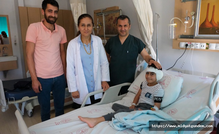 Mardin’de İlk Biyonik Kulak Ameliyatı Yapıldı