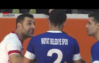 Midyat Belediyespor, Yeni Mardinsporu 3-0 mağlup etti